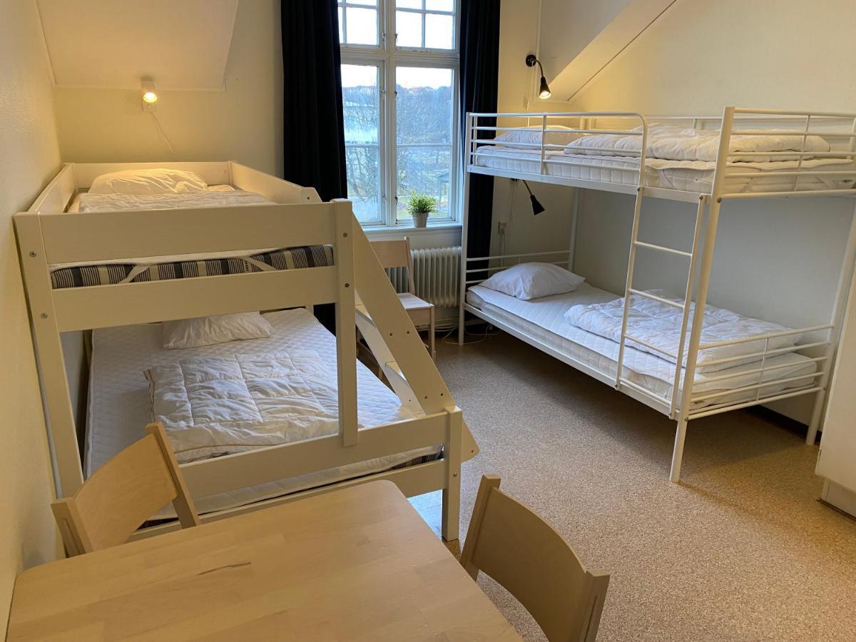 Ronneby Brunnspark Vandrarhem Och B&B Экстерьер фото